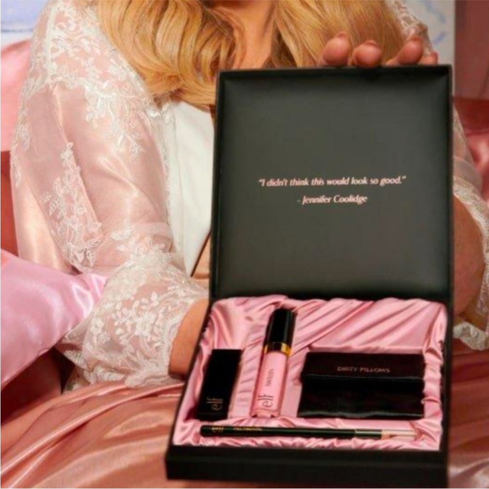 ELF Dirty Pillow Lip Kit - Picture 3 of 4